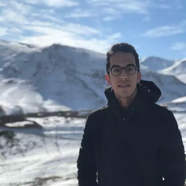 علیرضا تنوری