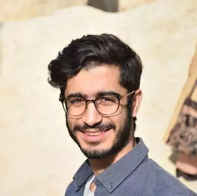 وحید احمدی